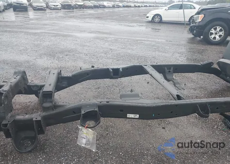 2019 Chevrolet Suburban Lt from USA, damaged, VIN 1GNSKHKC8KR171965